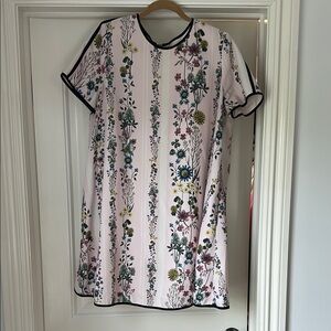 Floral Print Dress with Black Trim